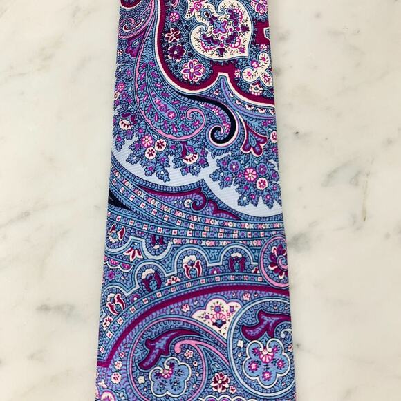 HART SCHAFFNER MARX Tie 100% Silk 58" x 3" Blue Purple Paisley Necktie Italy NWT - Picture 4 of 10